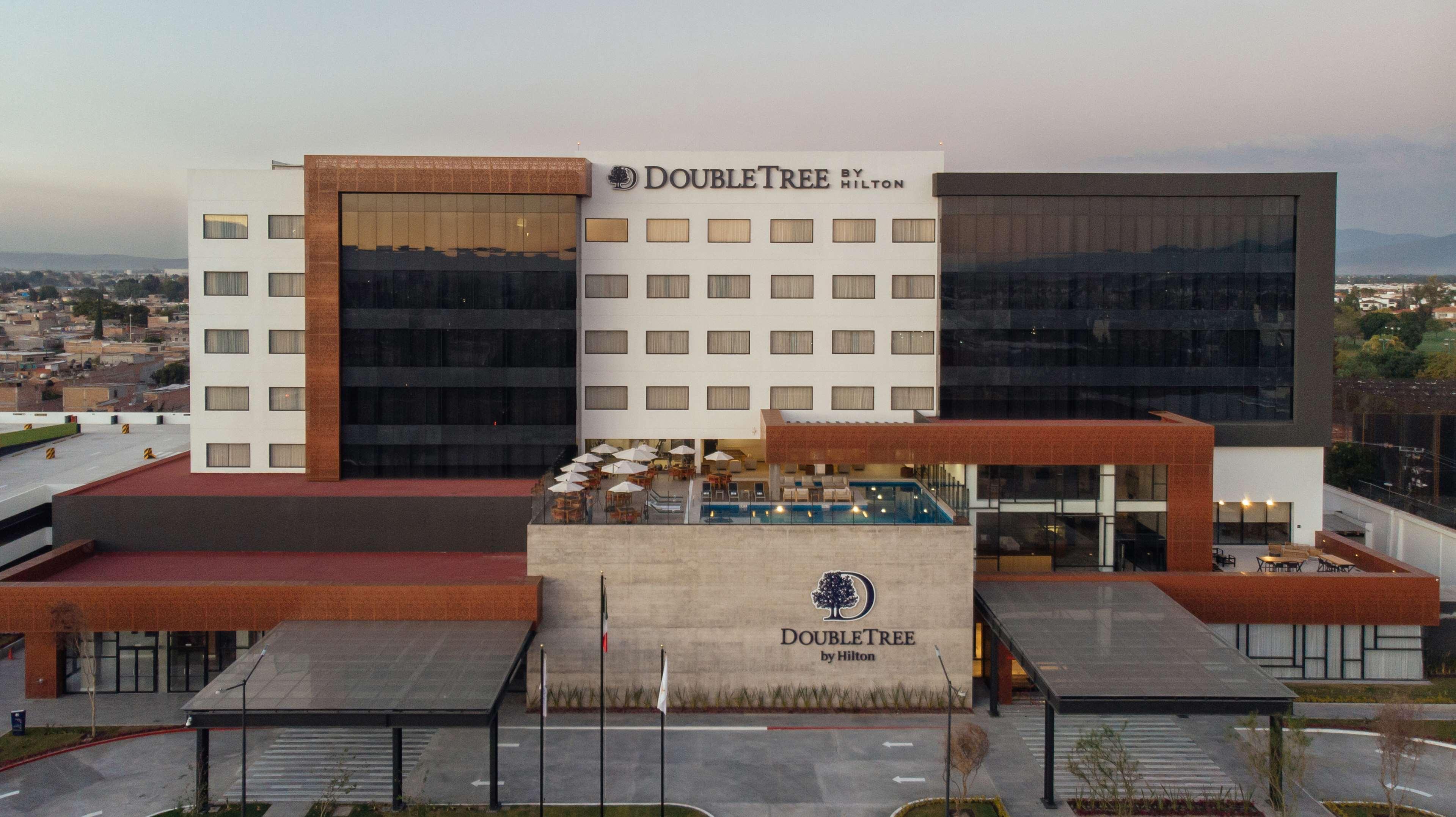 Doubletree By Hilton Celaya Celaya  Exterior photo