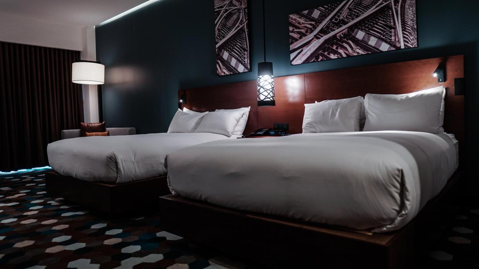 Doubletree By Hilton Celaya Celaya  Exterior photo